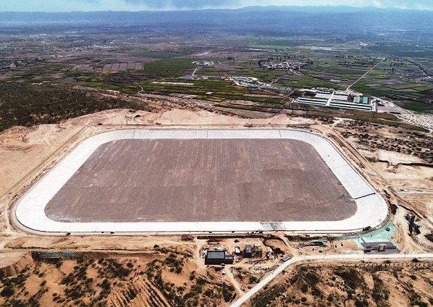 古浪县黄花滩1号调蓄水池工程施工现场.jpg